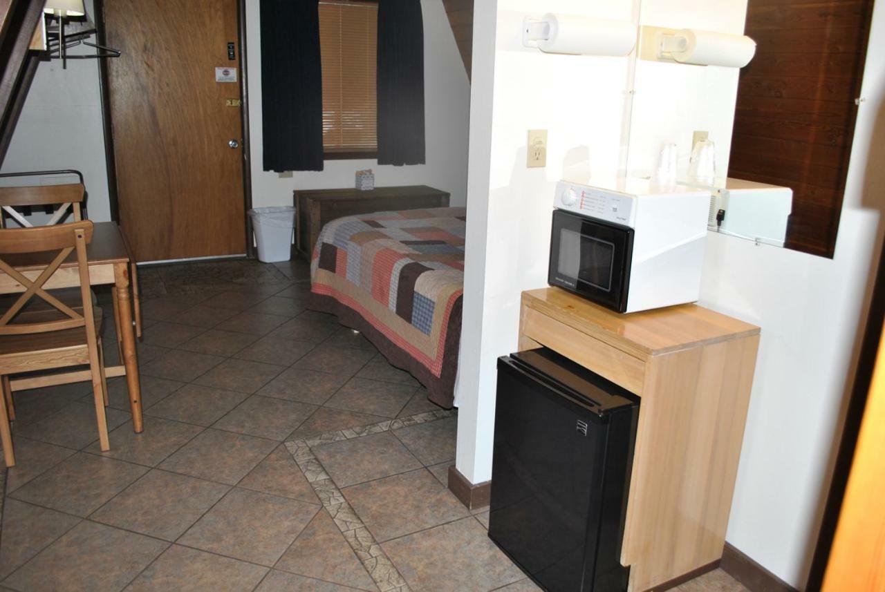 Aspen Inn Fort Klamath Екстер'єр фото