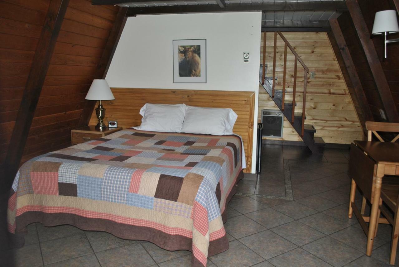 Aspen Inn Fort Klamath Екстер'єр фото