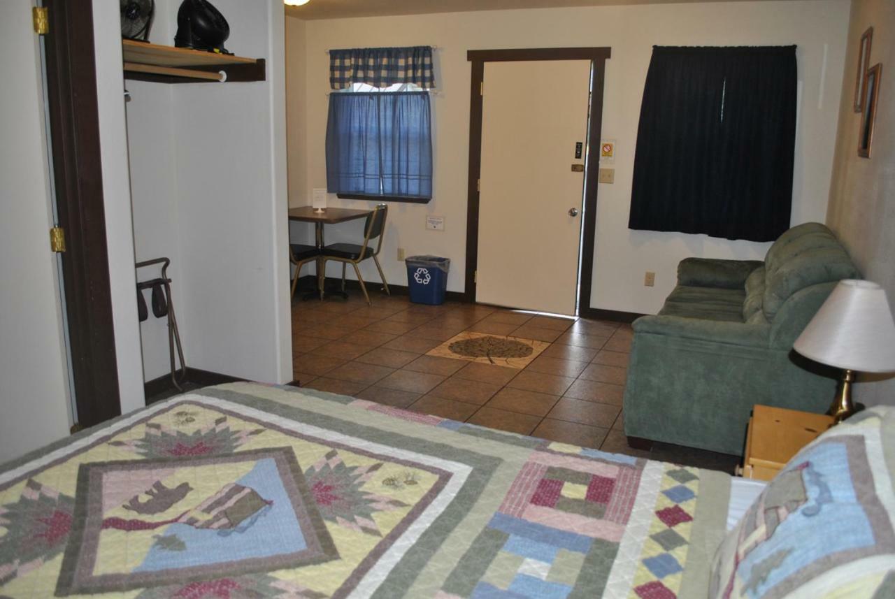 Aspen Inn Fort Klamath Екстер'єр фото