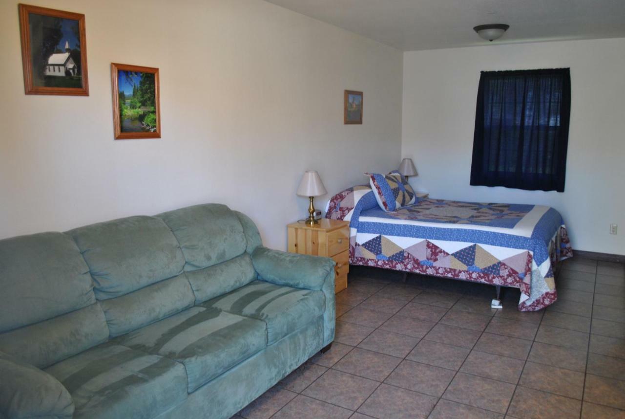 Aspen Inn Fort Klamath Екстер'єр фото