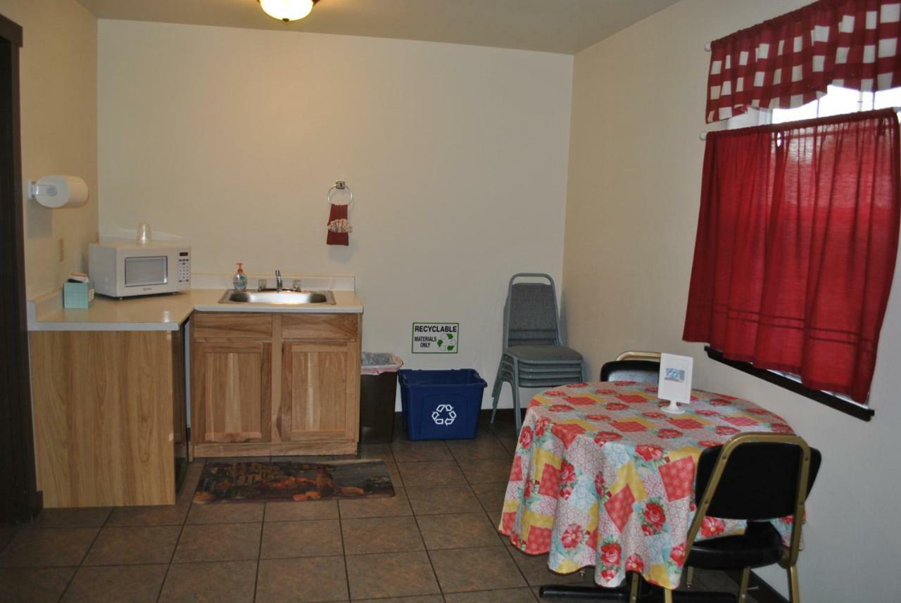 Aspen Inn Fort Klamath Екстер'єр фото
